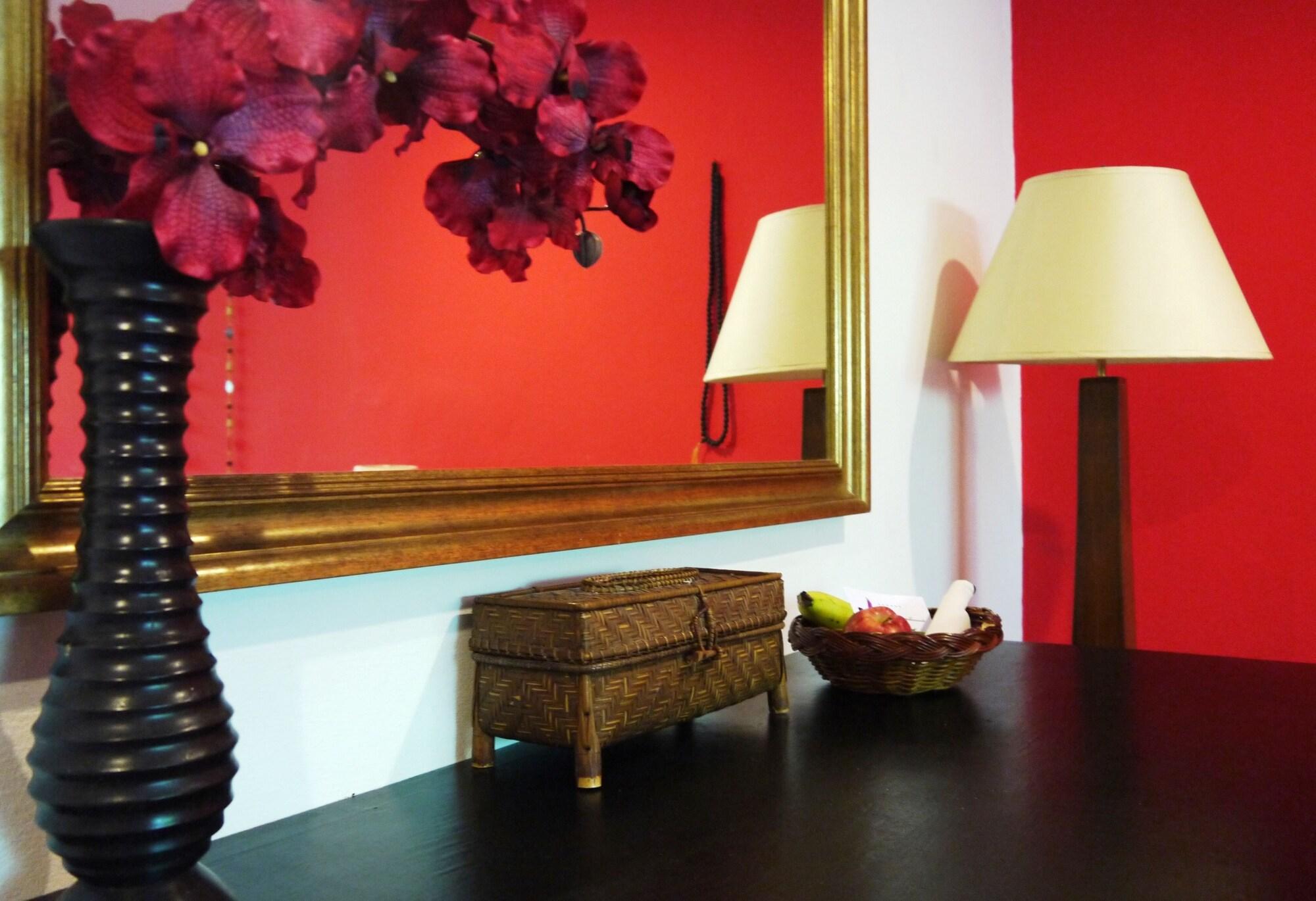 Surin Sweet Hotel Eksteriør billede